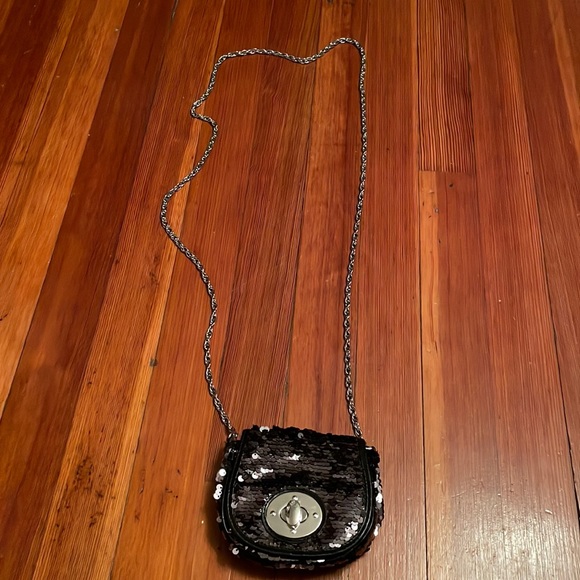 GAP Mini Sequined Bag - Picture 2 of 10